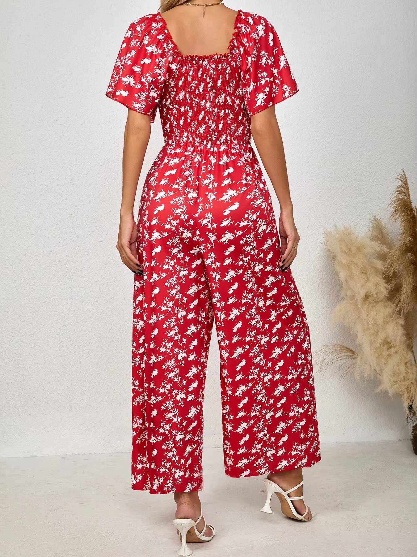 จั๊มสูทสีแดงสำหรับผู้หญิง พิมพ - Romper Floral Print บทวิจารณ์และราคา